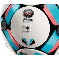 Конструктор LEGO Editions 43019 Футбольный мяч - Превью изображения №5 — Интернет-магазин Time-Shop