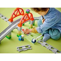 Конструктор LEGO Duplo Железнодорожный мост и пути 10426 - Превью изображения №6 — Интернет-магазин Time-Shop