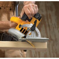 Дисковая (циркулярная) пила DeWalt DWE576K - Превью изображения №3 — Интернет-магазин Time-Shop