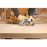 Дисковая (циркулярная) пила DeWalt DWE576K - Превью изображения №2 — Интернет-магазин Time-Shop