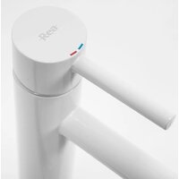 Смеситель Rea Lungo B4400 (белый) - Превью изображения №5 — Интернет-магазин Time-Shop