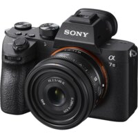 Объектив Sony FE 40mm F/2.5 G - Превью изображения №11 — Интернет-магазин Time-Shop