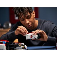 Конструктор LEGO Creator 10274 Автомобиль Охотников за привидениями ECTO-1 - Превью изображения №11 — Интернет-магазин Time-Shop