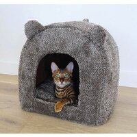 Лежанки, домики, когтеточки для кошек и собак