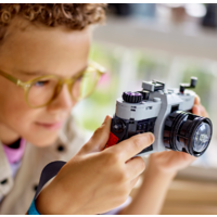 Конструктор LEGO Creator 31147 Ретро-камера - Превью изображения №11 — Интернет-магазин Time-Shop