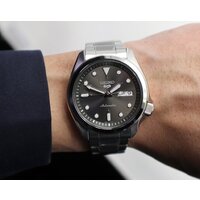 Наручные часы Seiko 5 Sports SRPE51K1 - Превью изображения №4 — Интернет-магазин Time-Shop