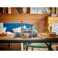 Конструктор LEGO Creator 3 в 1 31168 Средневековый замок конных рыцарей - Превью изображения №12 — Интернет-магазин Time-Shop