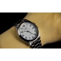 Наручные часы Casio MTP-1183A-7B - Превью изображения №2 — Интернет-магазин Time-Shop