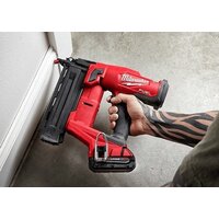 Гвоздезабиватель Milwaukee M18FN18GS-202X 4933471407 (с 2-мя АКБ, кейс) - Превью изображения №18 — Интернет-магазин Time-Shop