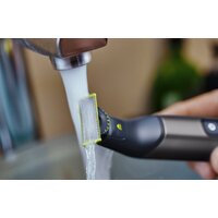 Триммер для бороды и усов Philips OneBlade Pro QP6551/15 - Превью изображения №4 — Интернет-магазин Time-Shop