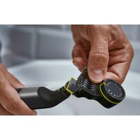 Триммер для бороды и усов Philips OneBlade Pro QP6551/15 - Превью изображения №5 — Интернет-магазин Time-Shop