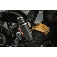 Термос Bobber Flask 1 л (зеркальный) - Превью изображения №7 — Интернет-магазин Time-Shop