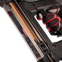 Гвоздезабиватель КВТ GCN-40 (с 2-мя АКБ, кейс) - Превью изображения №10 — Интернет-магазин Time-Shop