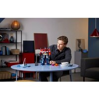 Конструктор LEGO Icons 10302 Оптимус Прайм - Превью изображения №9 — Интернет-магазин Time-Shop