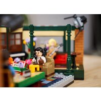Конструктор LEGO Ideas 21319 Центральная кофейня - Превью изображения №19 — Интернет-магазин Time-Shop
