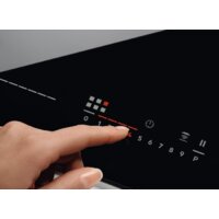 Варочная панель Electrolux EIV9467 - Превью изображения №5 — Интернет-магазин Time-Shop