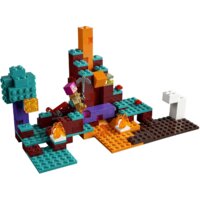 Конструктор LEGO Minecraft 21168 Искаженный лес - Превью изображения №4 — Интернет-магазин Time-Shop