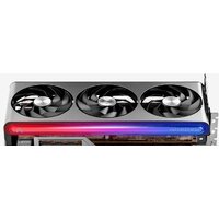 Видеокарта Sapphire Nitro+ Radeon RX 7700 XT 12GB 11335-02-20G - Превью изображения №4 — Интернет-магазин Time-Shop