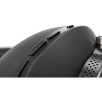 Наушники Bowers & Wilkins PX8 (черный) - Превью изображения №3 — Интернет-магазин Time-Shop