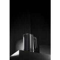 Электрический чайник WMF KitchenMinis Deep Black 413140071 - Превью изображения №12 — Интернет-магазин Time-Shop