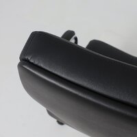 Офисное кресло AksHome Немига 1 (кожа натуральная Black/основание хром) - Превью изображения №7 — Интернет-магазин Time-Shop