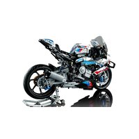 Конструктор LEGO Technic 42130 BMW M 1000 RR - Превью изображения №7 — Интернет-магазин Time-Shop