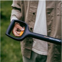 Корнеудалитель Fiskars 1080510 - Превью изображения №2 — Интернет-магазин Time-Shop