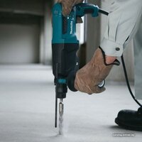 Перфоратор Makita HR2300 - Превью изображения №5 — Интернет-магазин Time-Shop