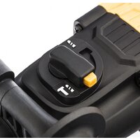 Перфоратор Denzel RH-400-12 - Превью изображения №4 — Интернет-магазин Time-Shop