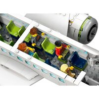 Конструктор LEGO City 60367 Пассажирский самолет - Превью изображения №6 — Интернет-магазин Time-Shop