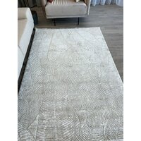 Ковер для жилой комнаты Radjab Carpet Марсель NP 425 Прямоугольник 11587RK (2.4x3.4, Cream) - Превью изображения №4 — Интернет-магазин Time-Shop