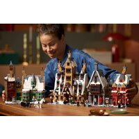 Конструктор LEGO Harry Potter 76457 Деревня Хогсмид – Коллекционное издание - Превью изображения №9 — Интернет-магазин Time-Shop