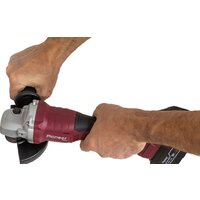 Угловая шлифмашина Pioneer Tools Master AG-M20V-125-01B USP (с 1-им АКБ, кейс) - Превью изображения №10 — Интернет-магазин Time-Shop