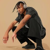 Наушники Bose QuietComfort Ultra Headphones (песочный) - Превью изображения №3 — Интернет-магазин Time-Shop