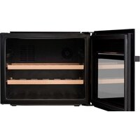 Винный шкаф La Sommeliere LSBI28B - Превью изображения №4 — Интернет-магазин Time-Shop