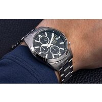 Наручные часы Casio Edifice EFV-560D-1A - Превью изображения №2 — Интернет-магазин Time-Shop