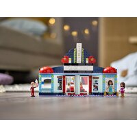 Конструктор LEGO Friends 41448 Кинотеатр Хартлейк-Сити - Превью изображения №22 — Интернет-магазин Time-Shop