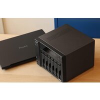 Сетевой накопитель ASUSTOR Lockerstor 6 Gen2 AS6706T - Превью изображения №8 — Интернет-магазин Time-Shop