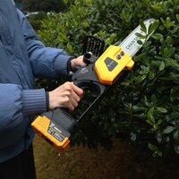 Аккумуляторная пила Deko DKCHS 20 081-2001 (с 2-мя АКБ, кейс) - Превью изображения №6 — Интернет-магазин Time-Shop