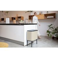 Система сортировки мусора Brabantia Bo Touch Bin 3x11 л (бежевый) - Превью изображения №6 — Интернет-магазин Time-Shop