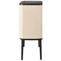 Система сортировки мусора Brabantia Bo Touch Bin 3x11 л (бежевый) - Превью изображения №3 — Интернет-магазин Time-Shop