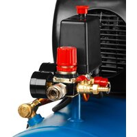 Компрессор Зубр ЗКПМ-240-50-1.5 - Превью изображения №5 — Интернет-магазин Time-Shop