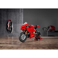 Конструктор LEGO Technic 42107 Ducati Panigale V4 R - Превью изображения №16 — Интернет-магазин Time-Shop