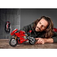 Конструктор LEGO Technic 42107 Ducati Panigale V4 R - Превью изображения №14 — Интернет-магазин Time-Shop