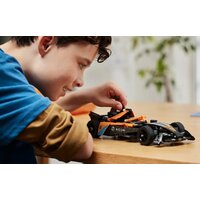 Конструктор LEGO Technic 42169 NEOM McLaren Formula E Race Car - Превью изображения №7 — Интернет-магазин Time-Shop