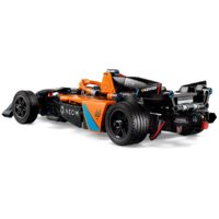 Конструктор LEGO Technic 42169 NEOM McLaren Formula E Race Car - Превью изображения №5 — Интернет-магазин Time-Shop
