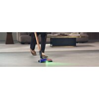 Пылесос Dyson V16 Piston Animal 495948-01 (матовый черный/медный) - Превью изображения №4 — Интернет-магазин Time-Shop