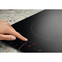 Варочная панель Electrolux LHR3233CK - Превью изображения №3 — Интернет-магазин Time-Shop