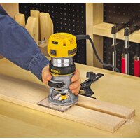 Кромочно-петельный фрезер DeWalt D26200 - Превью изображения №4 — Интернет-магазин Time-Shop