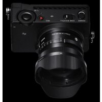 Объектив Sigma 17mm F4 DG DN Contemporary Sony E - Превью изображения №2 — Интернет-магазин Time-Shop